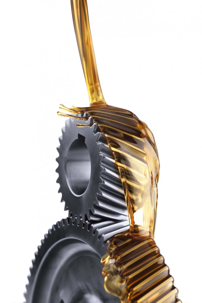 Motor oil